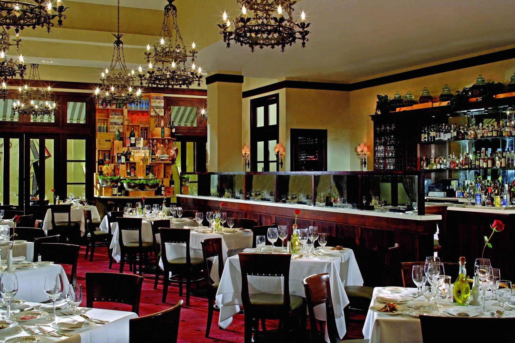 เดอะ ริตซ์-คาร์ลตัน ซานควน Hotel ซานฮวน ร้านอาหาร รูปภาพ
